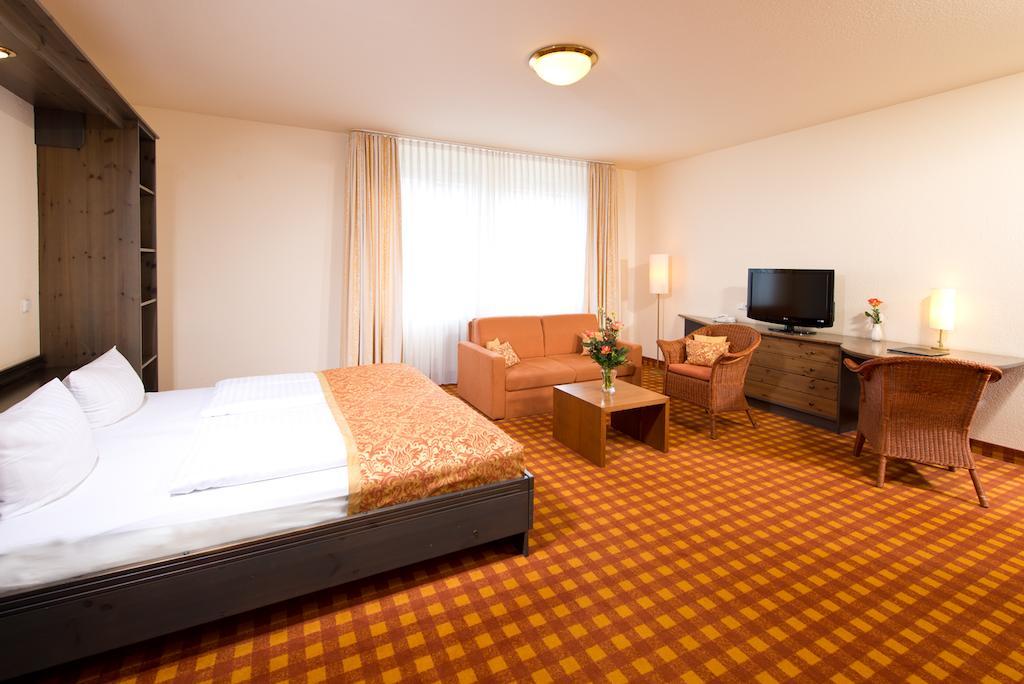 Hotel Prinz Eugen ドレスデン 部屋 写真